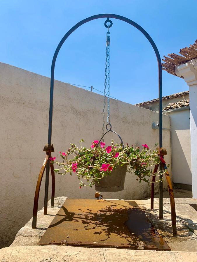 Вилла Casa Daviri Модика Экстерьер фото